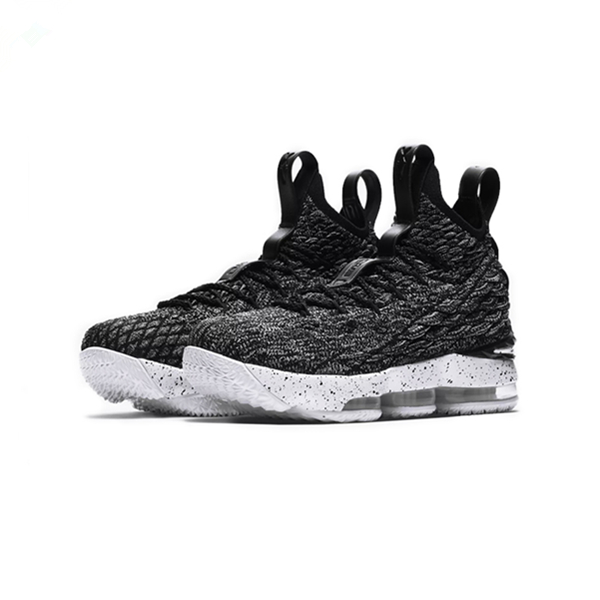 Nike LeBron 15 Ashes 黑银