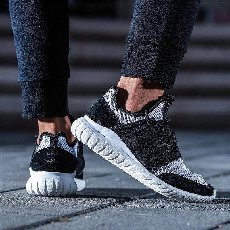 adidas Tubular Radial 黑