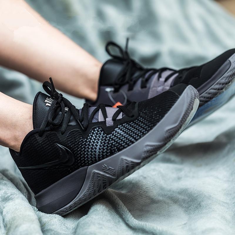 Nike Kyrie Flytrap黑灰