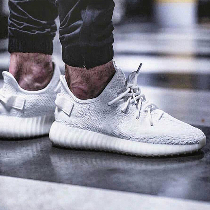 adidas Yeezy 350 Boost V2