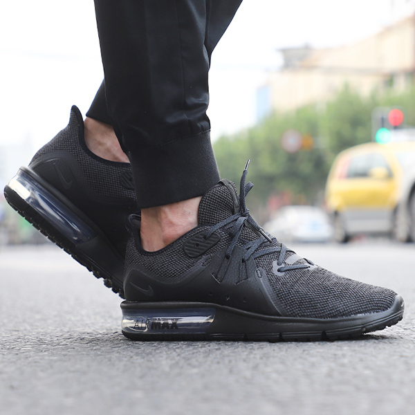 Nike Air Max Sequent 3