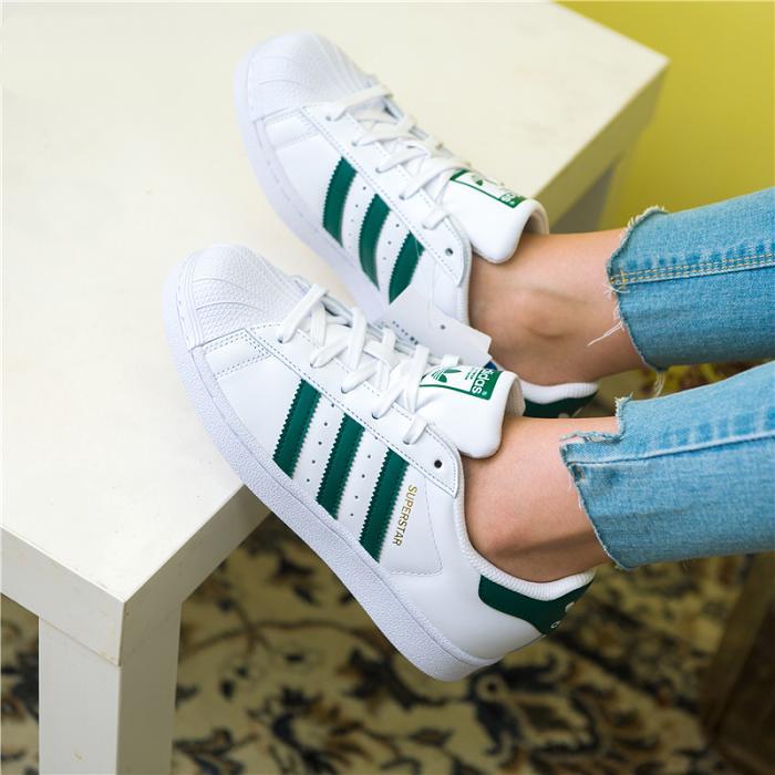 adidas Originals Superstar 白绿金字