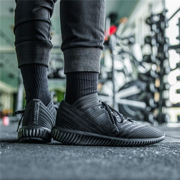 adidas Nemeziz Tango 17.1 TR