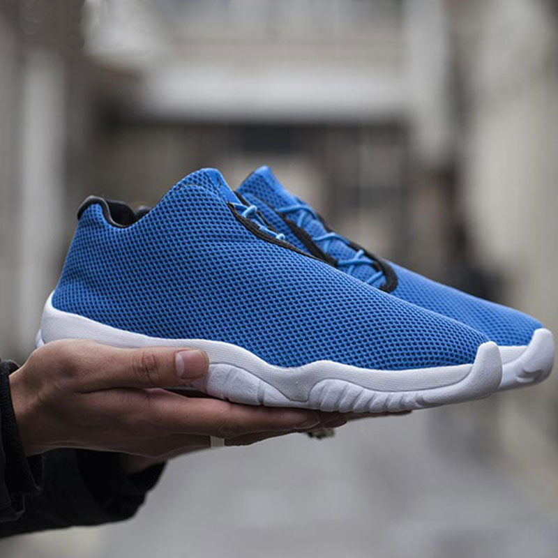 Air Jordan Future 蓝黑白