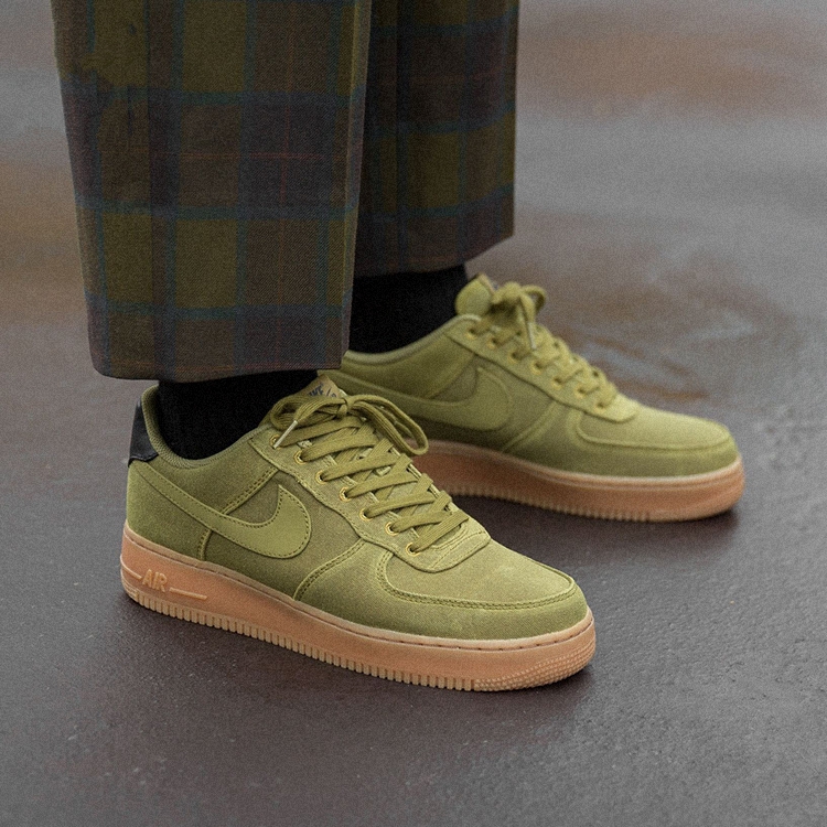 Nike Air Force 1 军绿生胶 Low