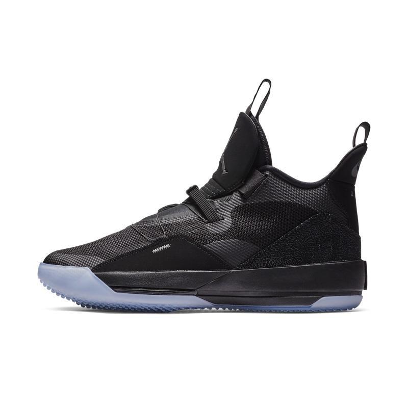 Air Jordan 33 Blackout 纯黑