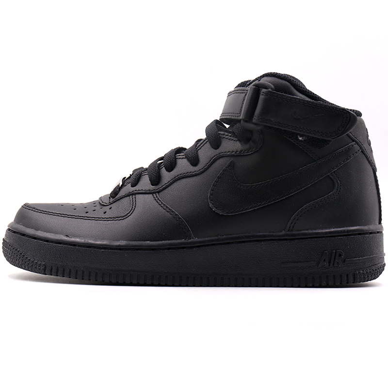 Nike Air Force 1 黑色Mid