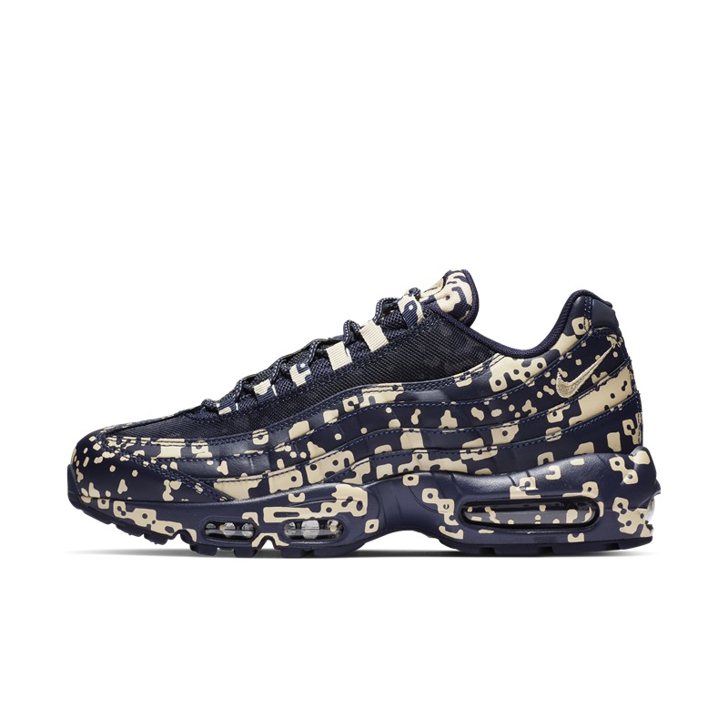 Nike Air Max 95 黑金印花