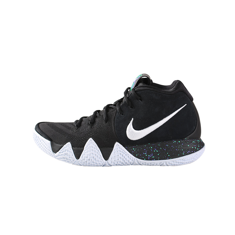 Nike Kyrie 4