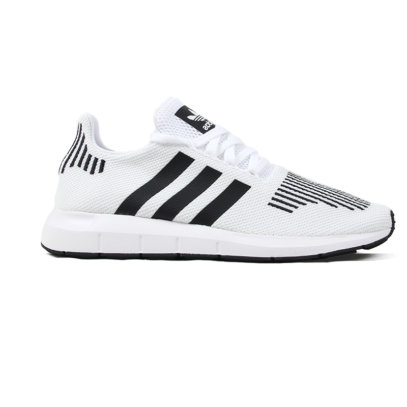 adidas Swift Run
