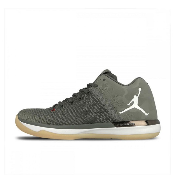 Air Jordan 31 Low Camo 橄榄绿Low