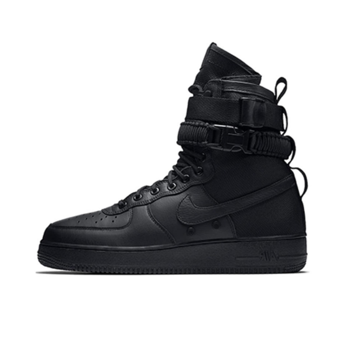 Nike SF-Air Force 1 黑武士