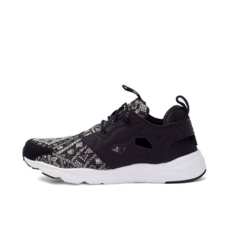 Reebok Furylite  黑灰马赛克