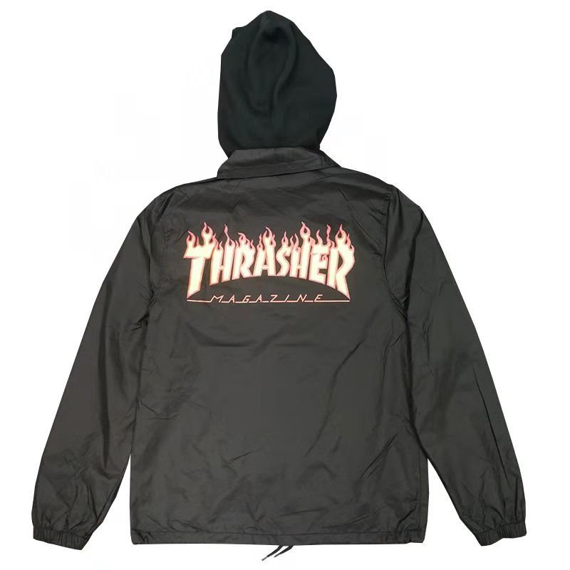 Thrasher 日版连帽教练夹克