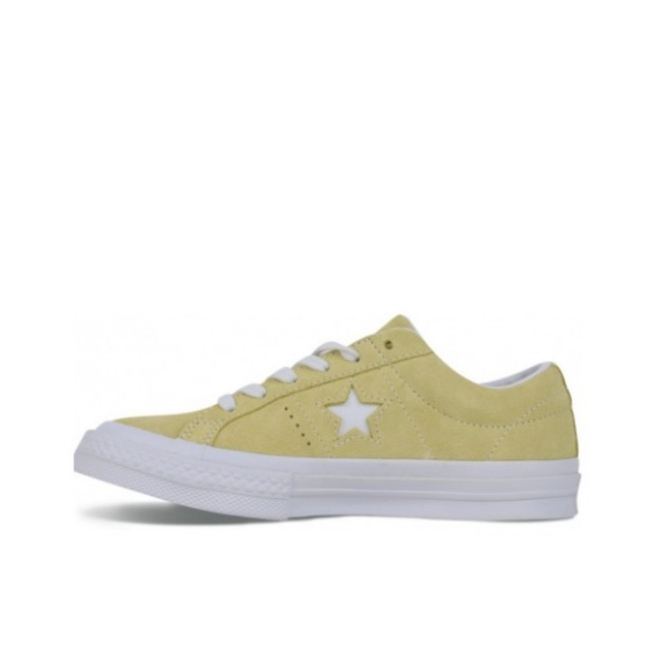 Converse One Star 淡黄色