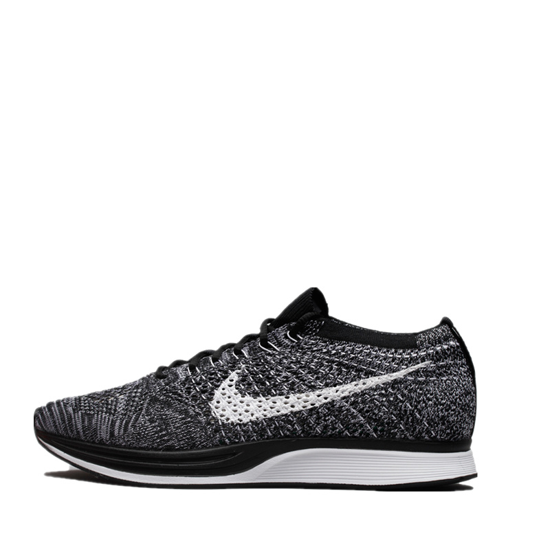 Nike Flyknit Racer