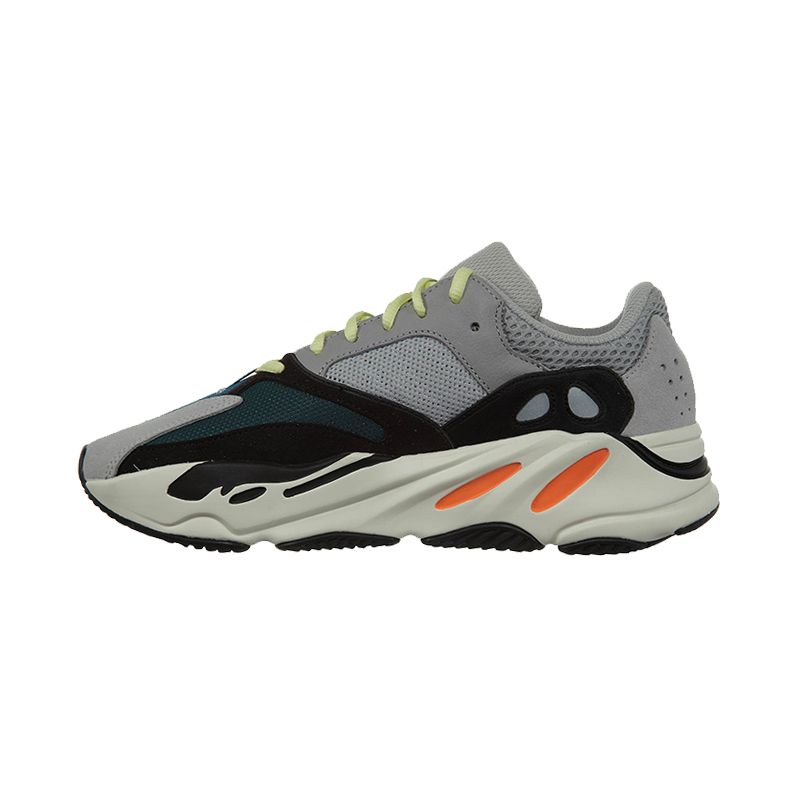 adidas Yeezy Boost Runner 700 灰黑