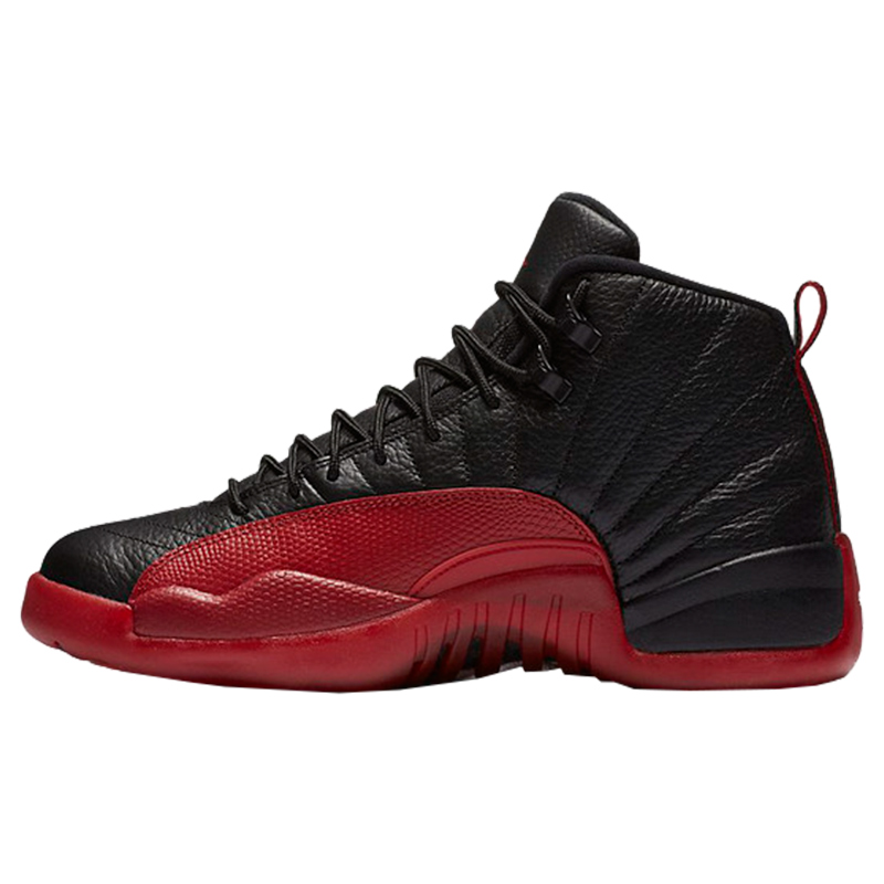 Air Jordan 12 Flu Game 病倒