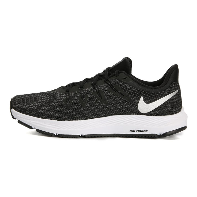 Nike Quest Black White 黑白