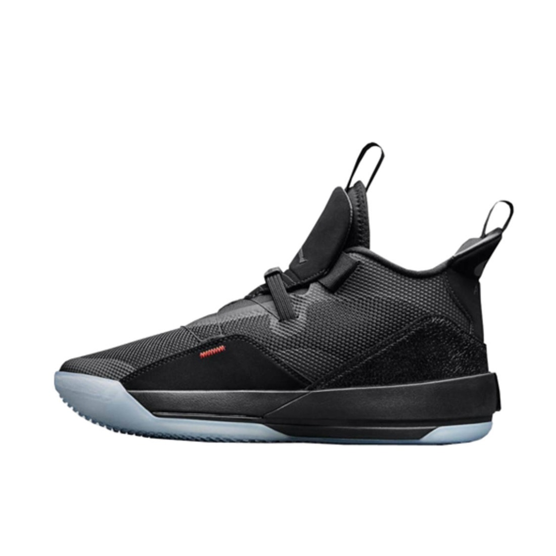 Air Jordan 33 纯黑