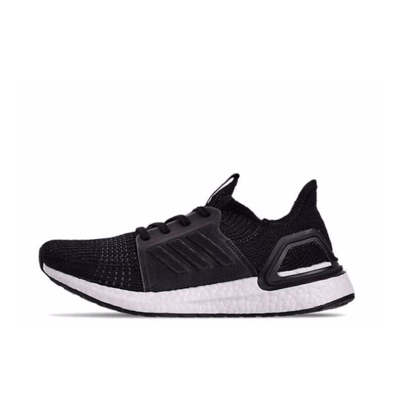 adidas Ultra Boost 19 酷黑/白