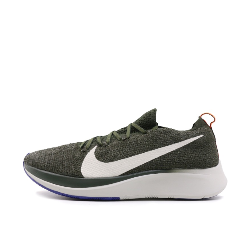 Nike Zoom Fly Flyknit 軍綠