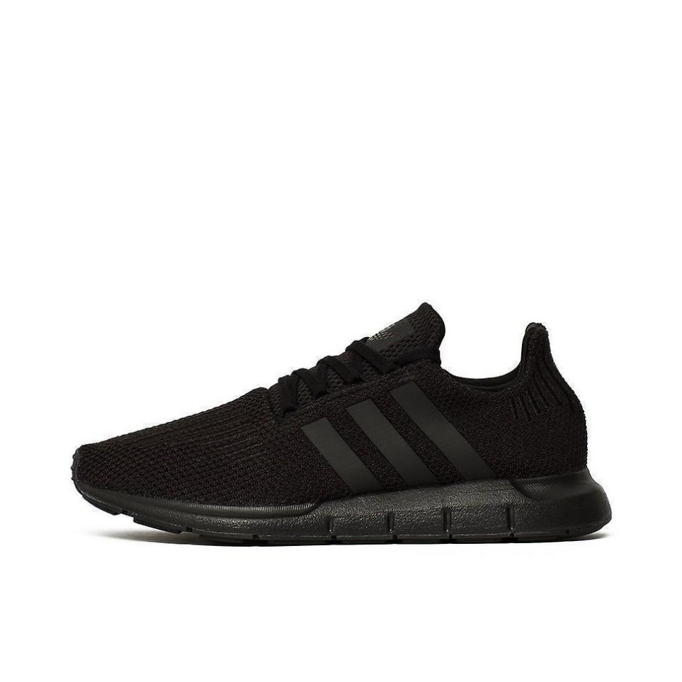 adidas Swift Run Core Black 新黑武士