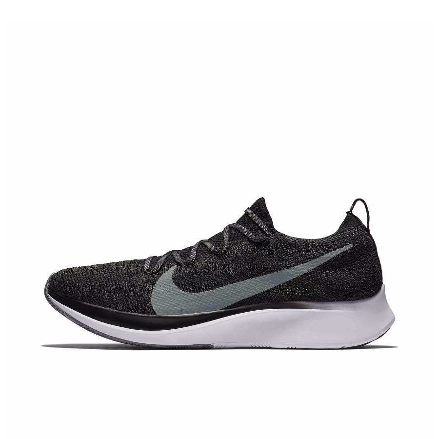 Nike Zoom Fly Flyknit Gunsmoke 黑/灰勾