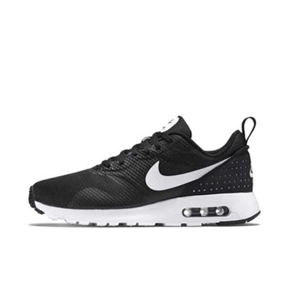 Nike Air Max Tavas Black/White 黑白色