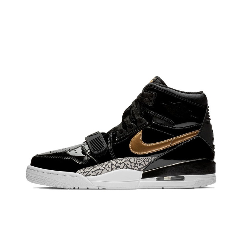 Air Jordan Legacy 312 黑金