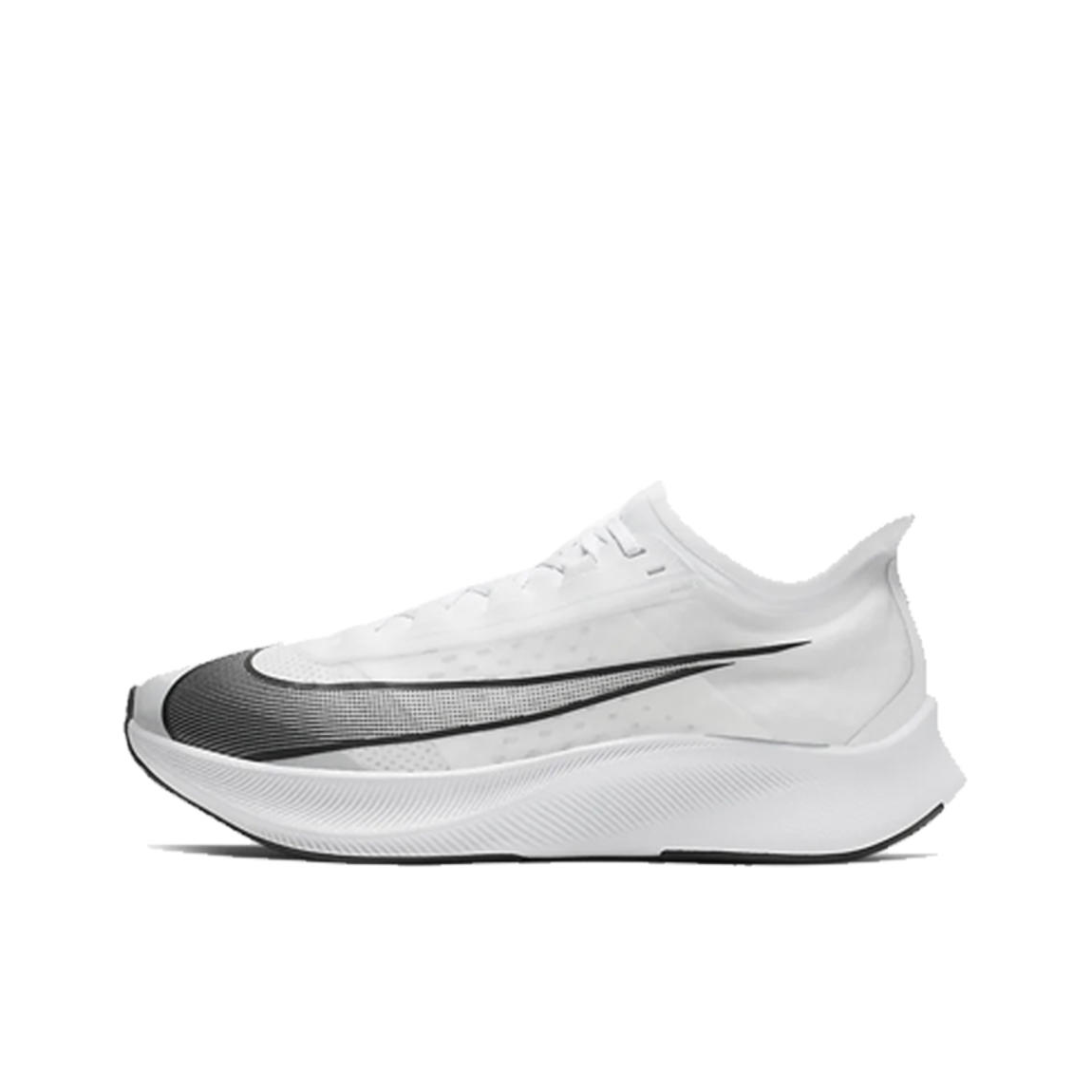 Nike Zoom Fly 3 黑白