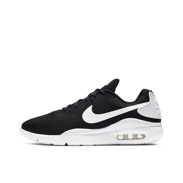 Nike Air Max Oketo 黑白