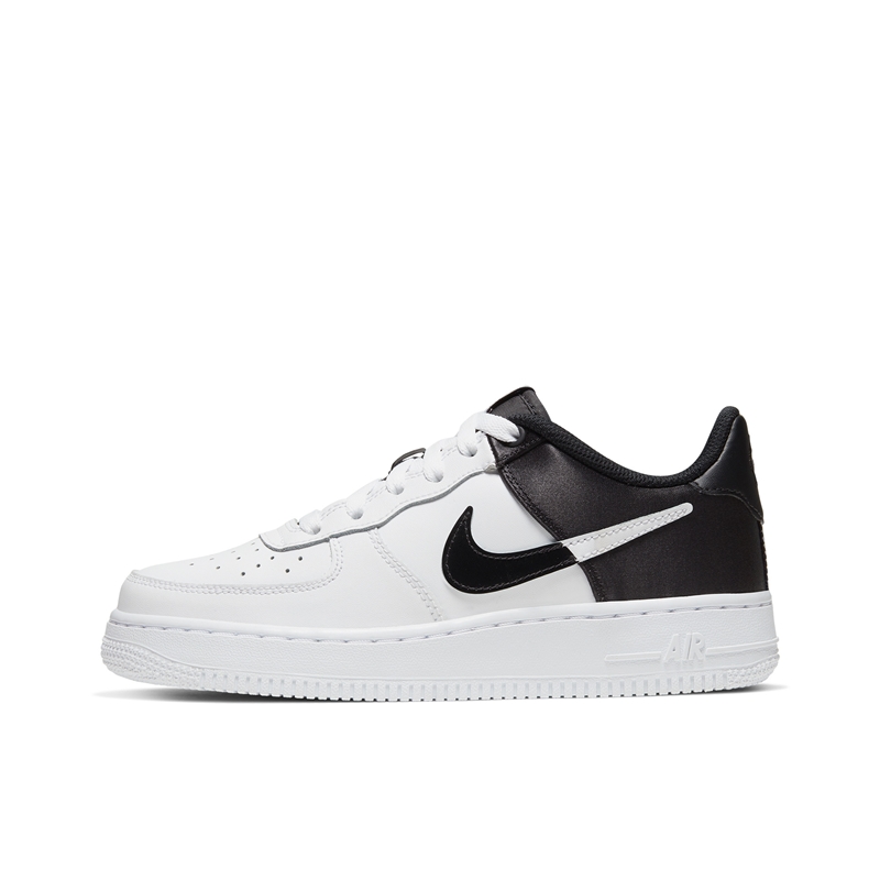 Nike Air Force 1 白黑拼接