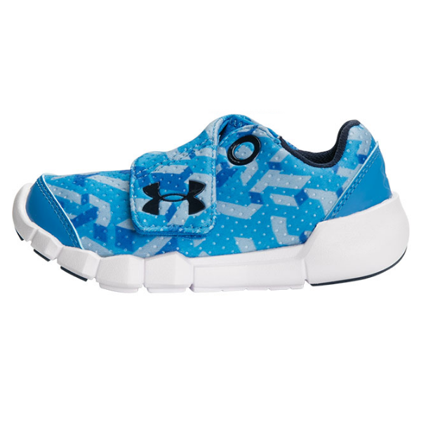 Under Armour UAPebble 跑步鞋