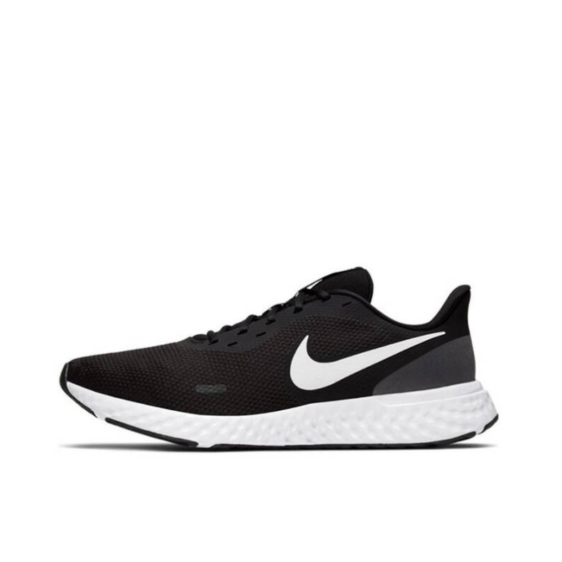 Nike Revolution 5 Black/White 黑白