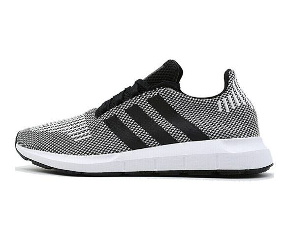 【春上新】adidas Swift Run