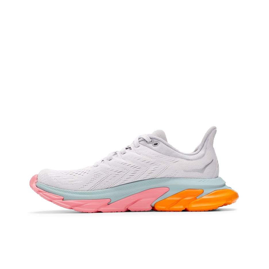 推荐商品：HOKA ONE ONE Clifton Edge 克利夫顿先锋 减震回弹 防滑耐磨 轻便透气 织物 跑鞋 浅灰/粉/橙