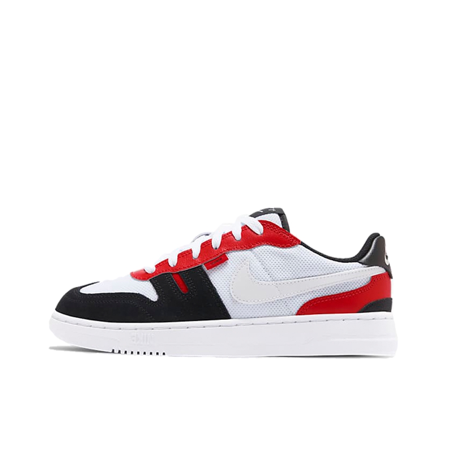 推荐商品：Nike Squash Type 休闲百搭 舒适轻便 耐磨 透气 滑板鞋 板鞋 GS/黑色/红色/白色