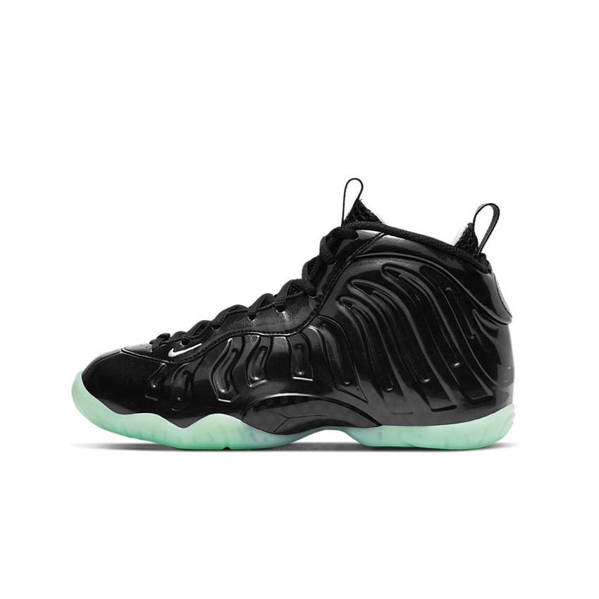 推荐商品：Nike Air Foamposite One 篮球鞋 喷泡经典复古百搭防滑耐磨舒适透气减震休闲中帮 GS/2021