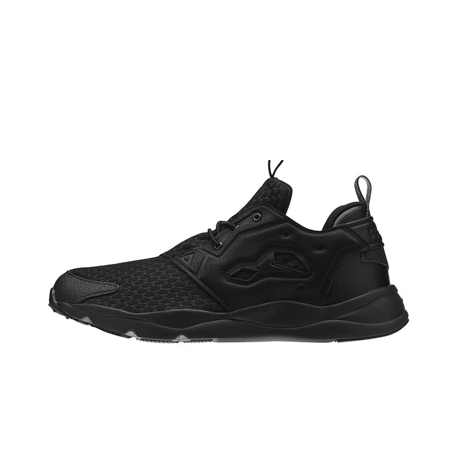 推荐商品：Reebok/锐步 Furylite 运动休闲鞋 防滑耐磨轻便减震舒适透气低帮合成革圆头网布包裹性 Black 纯黑纹理