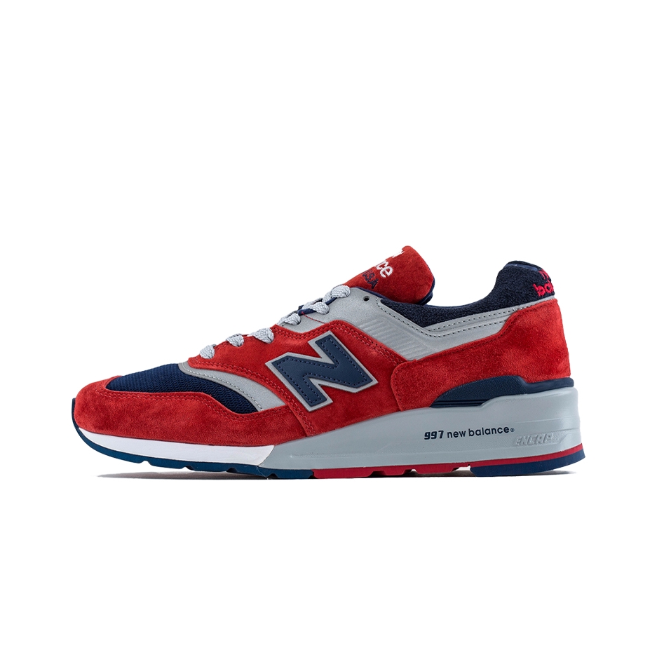 推荐商品：New Balance 997 时尚复古 防滑耐磨 透气舒适 运动休闲鞋 藏青/红色