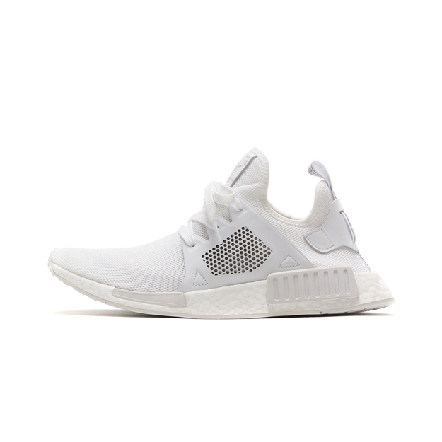 推荐商品：adidas Originals NMD XR1 减震回弹 防滑耐磨 舒适轻便 网面透气 织物 通勤 运动休闲鞋 Triple White 白色条纹