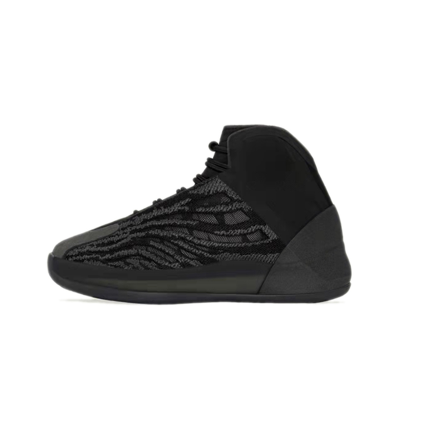 推荐商品：adidas Yeezy Quantum 防滑耐磨 运动鞋儿童 小童/黑玛瑙