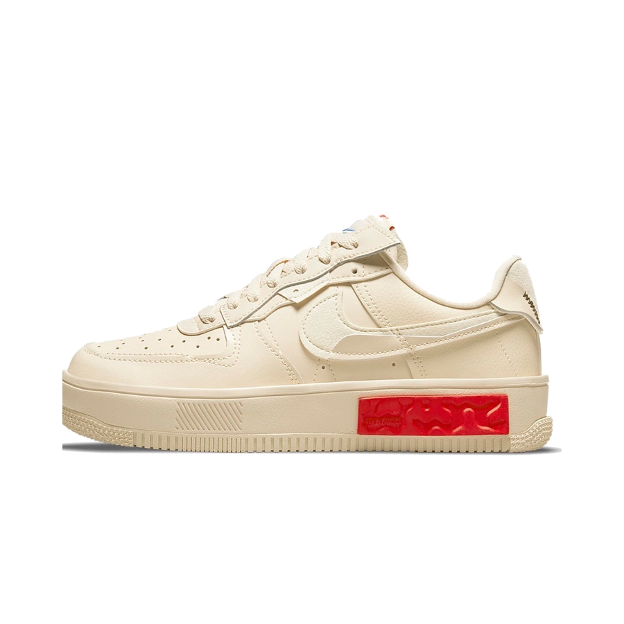 推荐商品：Nike Air Force 1 空军一号 板鞋 轻便舒适百搭耐磨防滑复古 Fontanka Fontanka/米红色