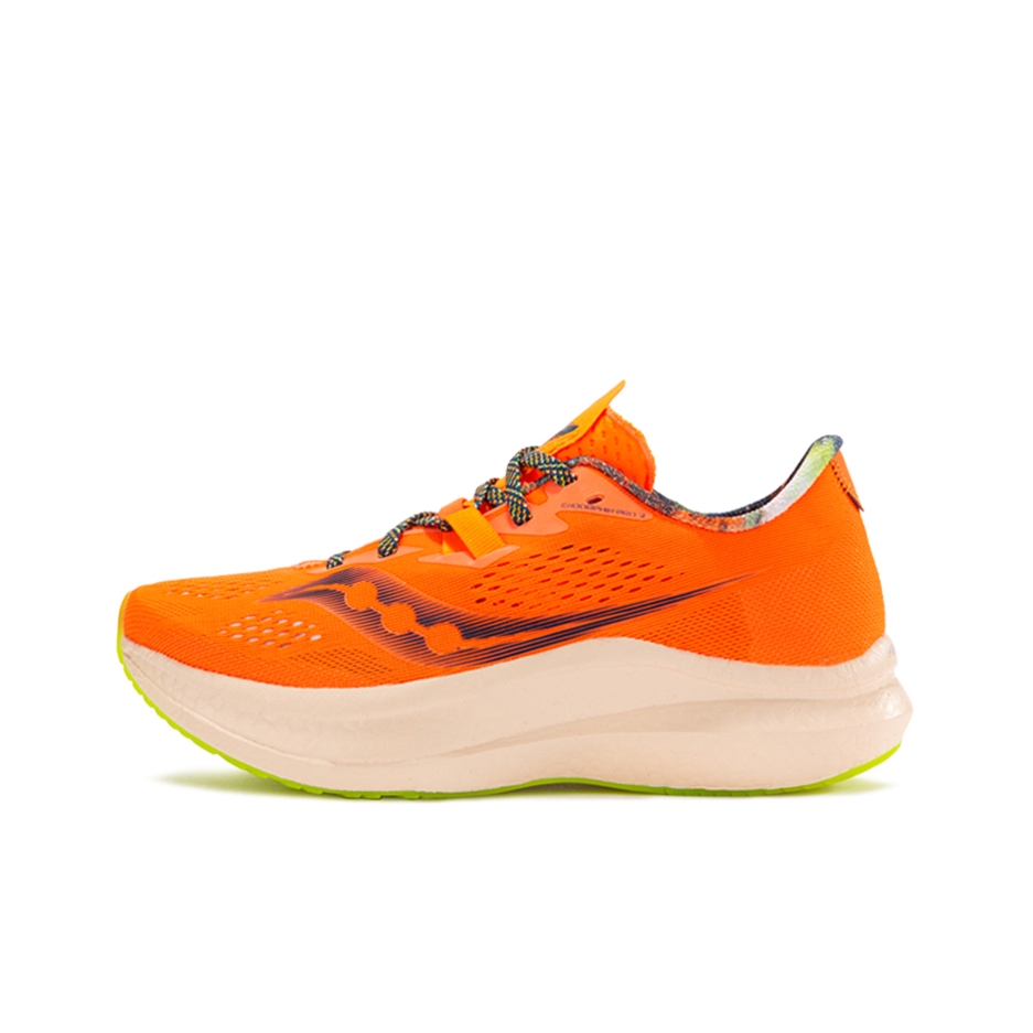 推荐商品：Saucony/索康尼 Endorphin Pro 啡鹏 2 竞速碳板 防滑耐磨 圆头 透气 防水 缓震回弹 跑鞋 篝火 男款/篝火桔