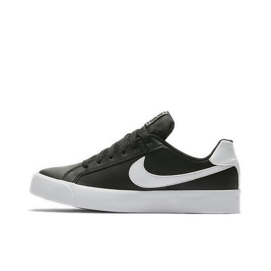 推荐商品：Nike Court Royale 板鞋 轻便防滑耐磨复古透气运动休闲低帮 Black/White 女款/低帮/黑色/白色