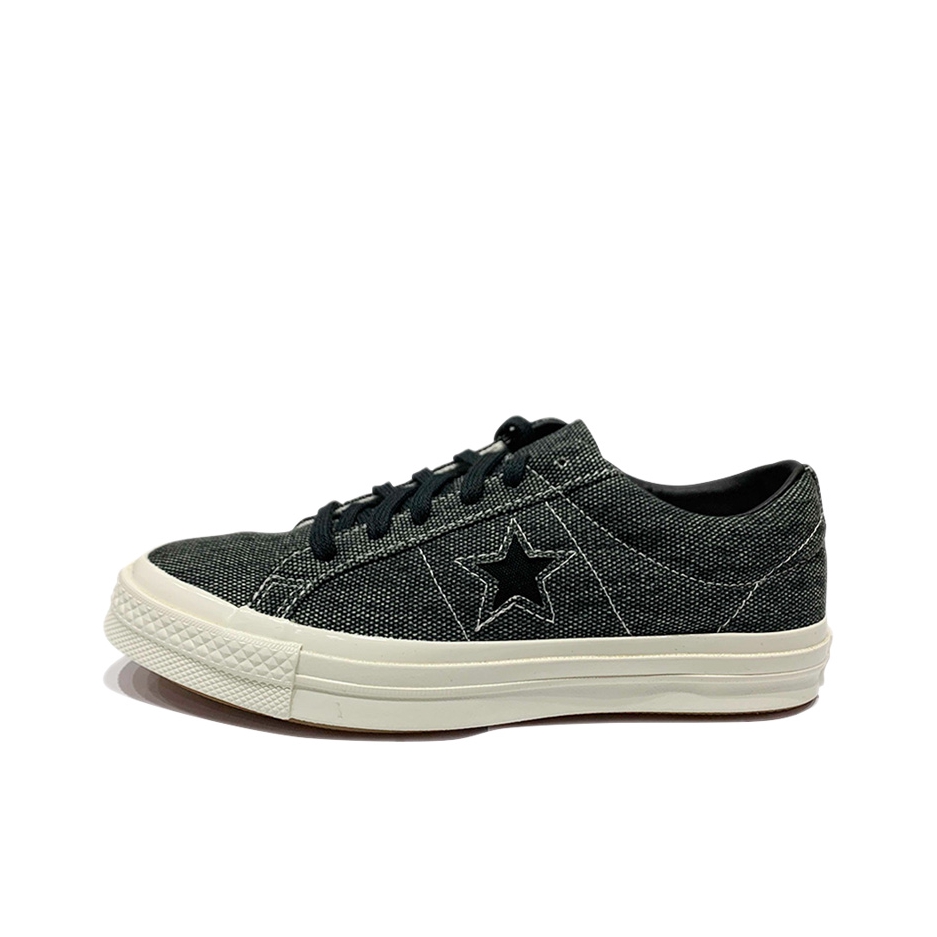 推荐商品：Converse/匡威 One Star 翻毛皮 防滑 复古 星星鞋 板鞋 黑色/牛仔布