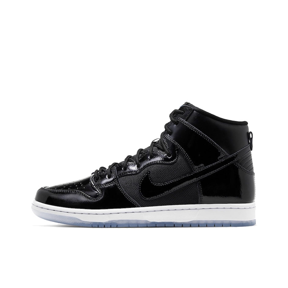 推荐商品：Nike Dunk 板鞋 经典复古百搭  Black/Black Concord White SB/高帮/黑色大灌篮