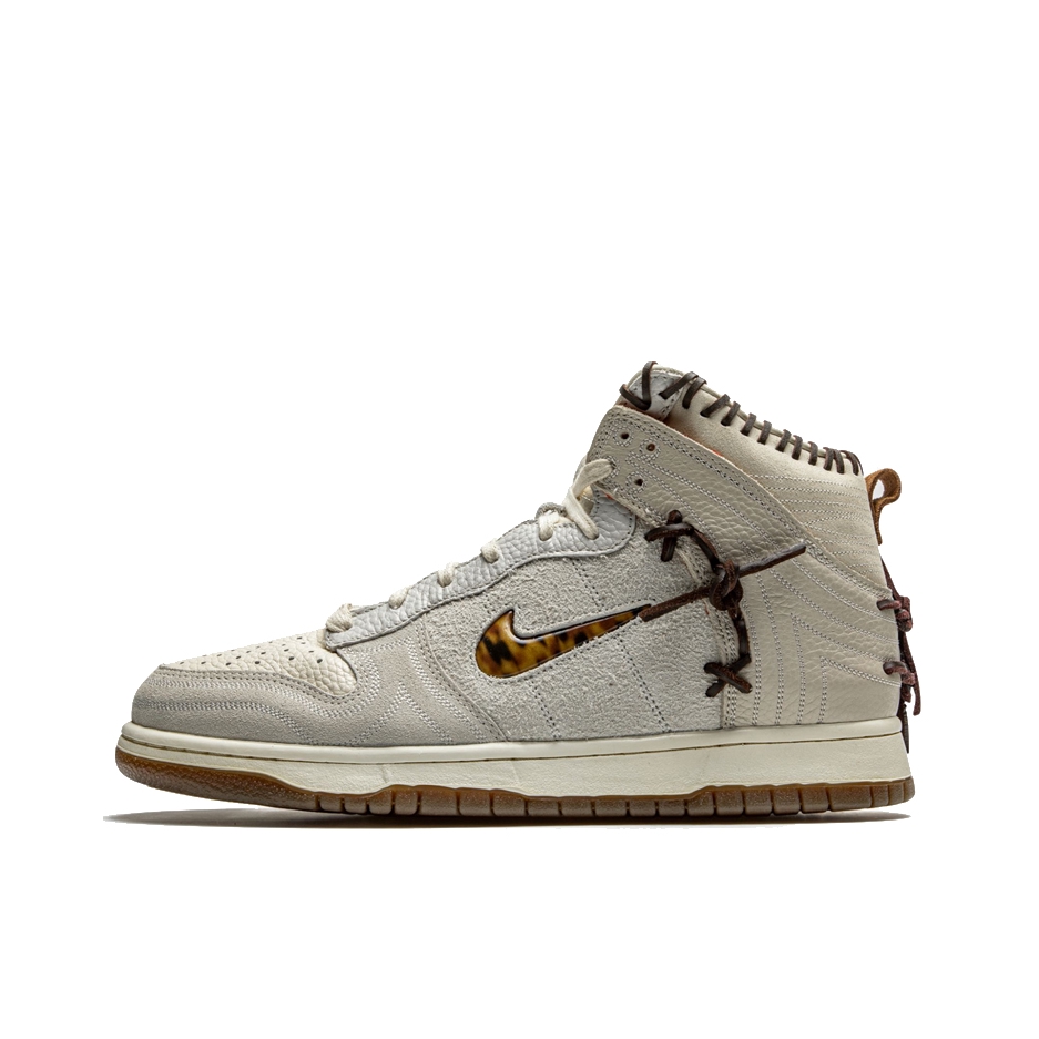 推荐商品：Nike Dunk 板鞋 经典复古百搭 高帮/Bodega联名/米色