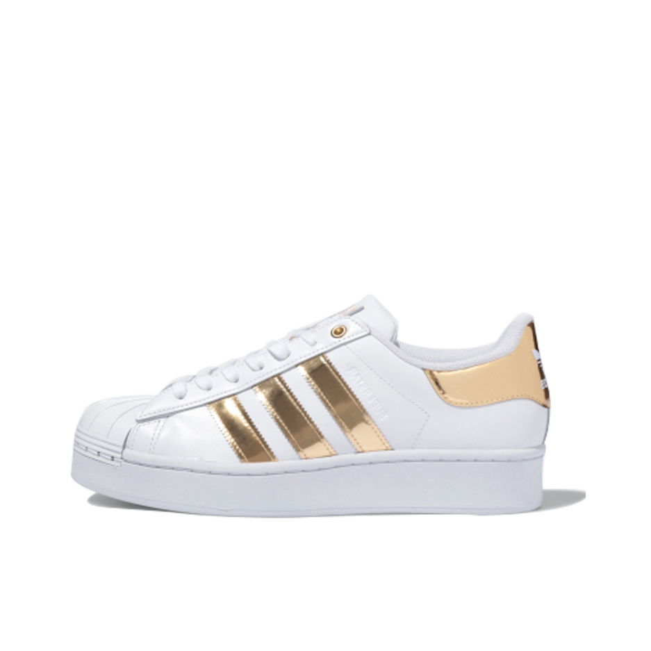 推荐商品：【宋雨琦同款】 adidas Originals Superstar 板鞋 轻便贝壳头薄底舒适百搭耐磨复古 女款/白金松糕